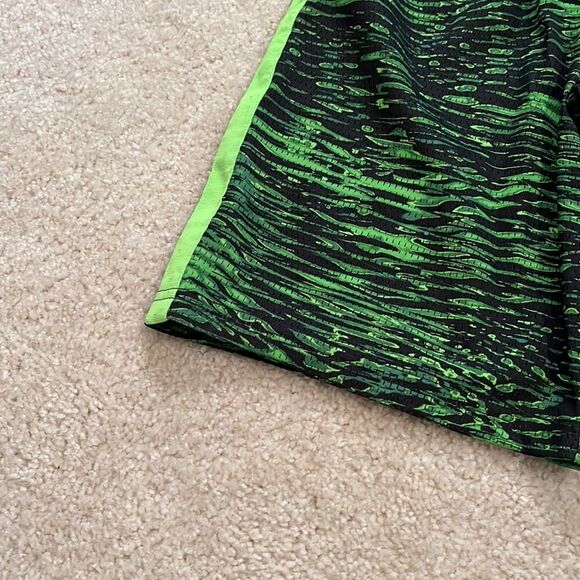 BOYS SIZE MEDIUM 8/10 CHAMPION SHORTS - Picture 2 of 7